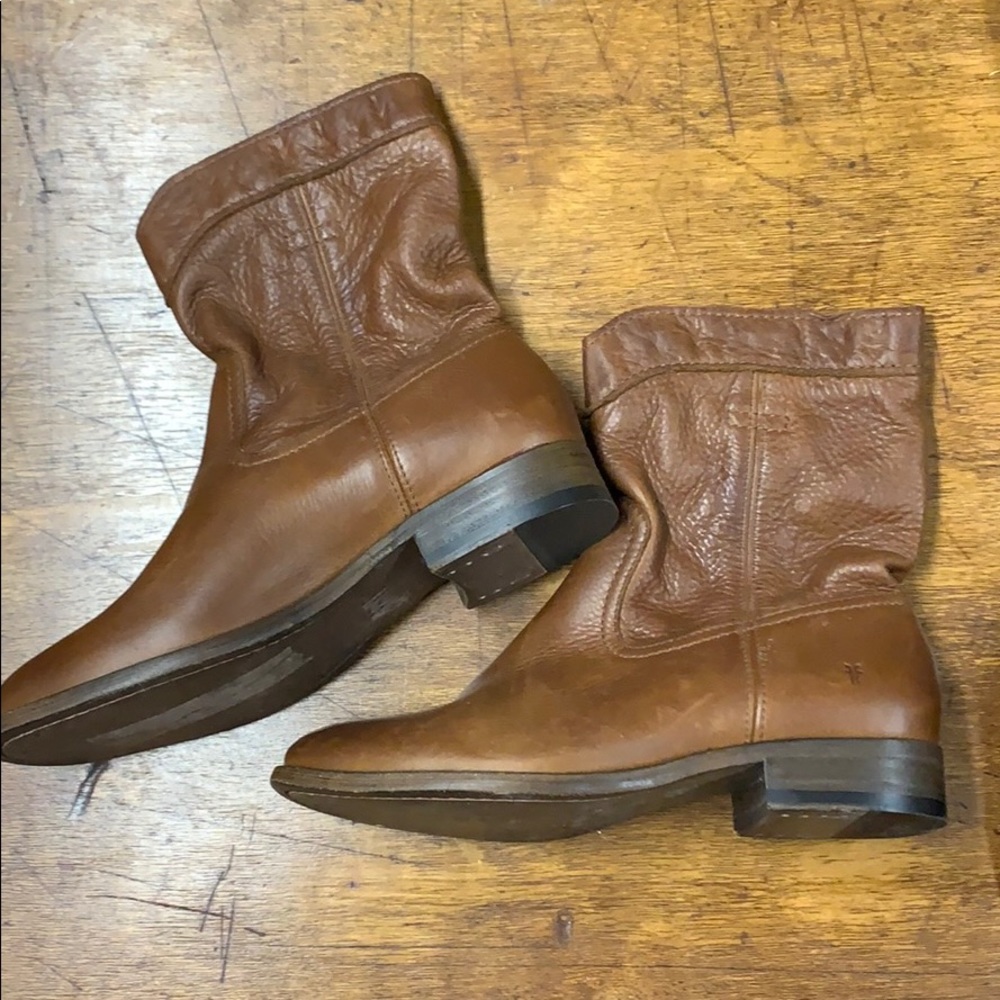 Frye size 6 Cognac Leather Boots